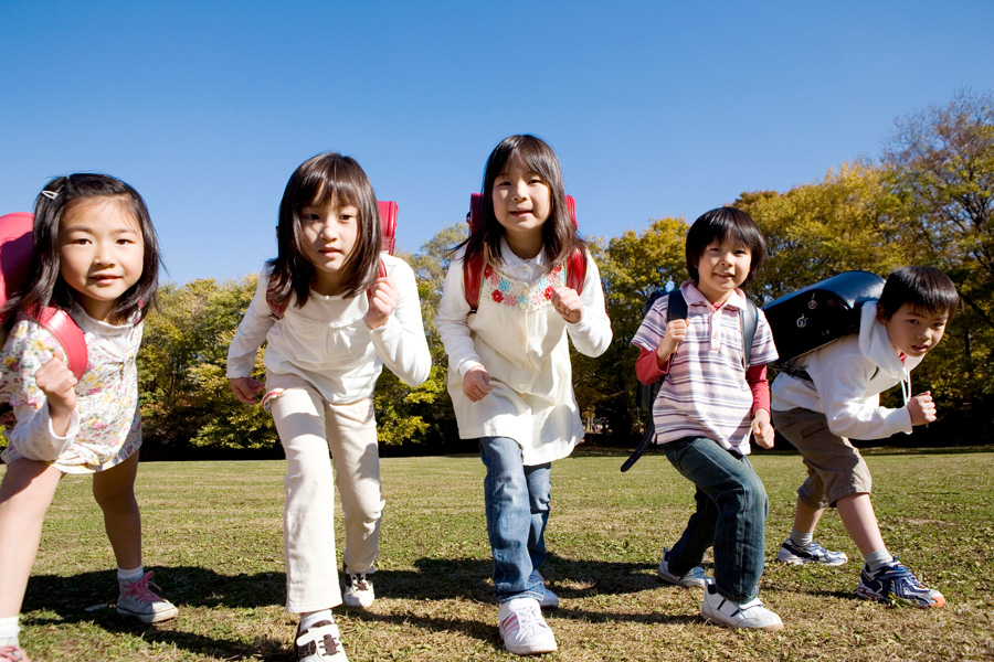 子どもの施設へ